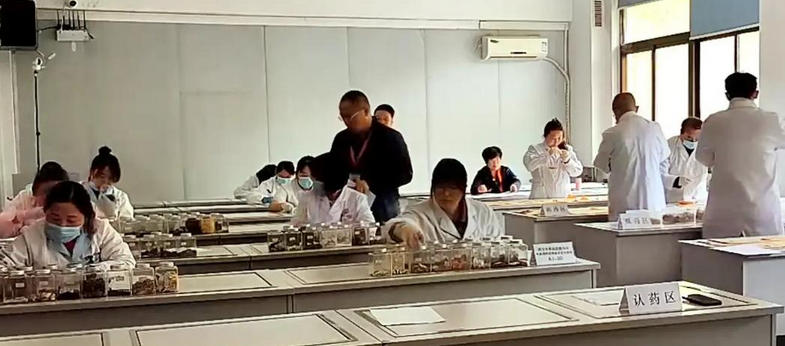 厦门药学职称报考条件有什么要求-(厦门药学职称报考条件)