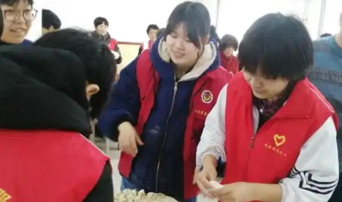 攀	枝花社会工作师证书考下来有用吗，为什么？