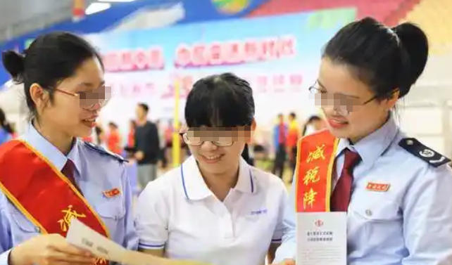 邵	阳企业合规师考试在哪报名培训机构怎么找