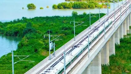 高级经济师照片-(高级经济师照片)